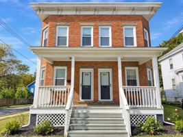 featured image of 119 S Hamilton St