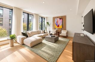 256 N 9th St #2B - Photo 1 of 1