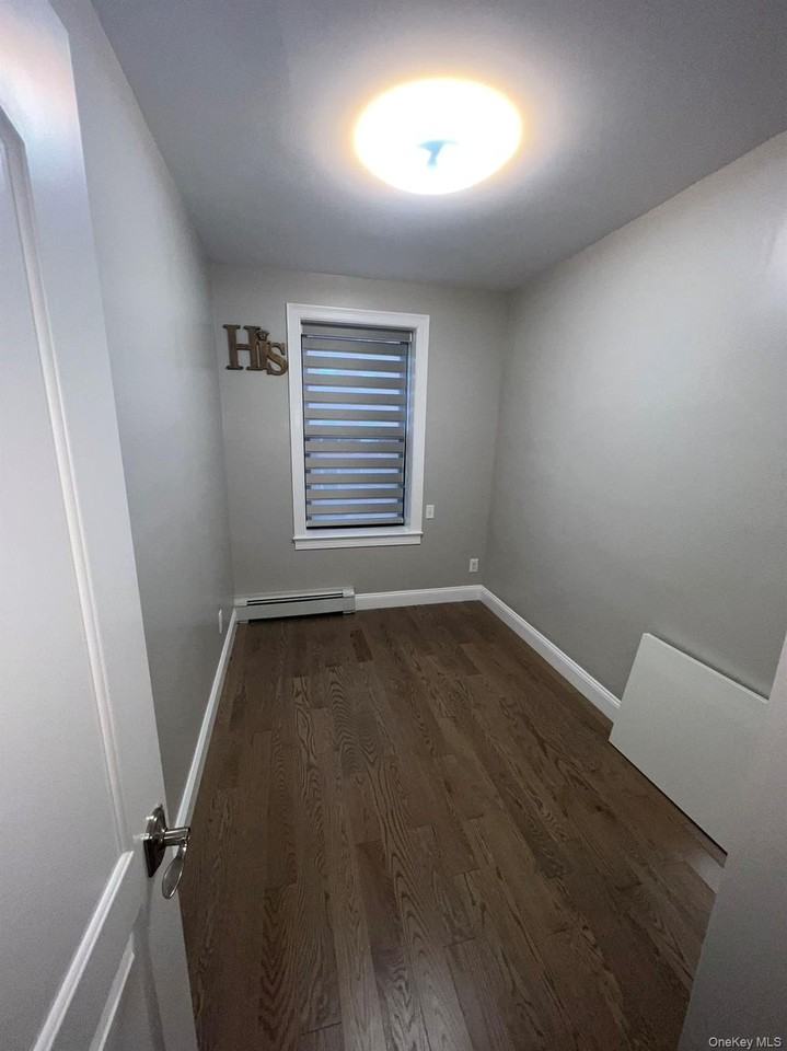 4322 63rd St - Photo 5 of 5