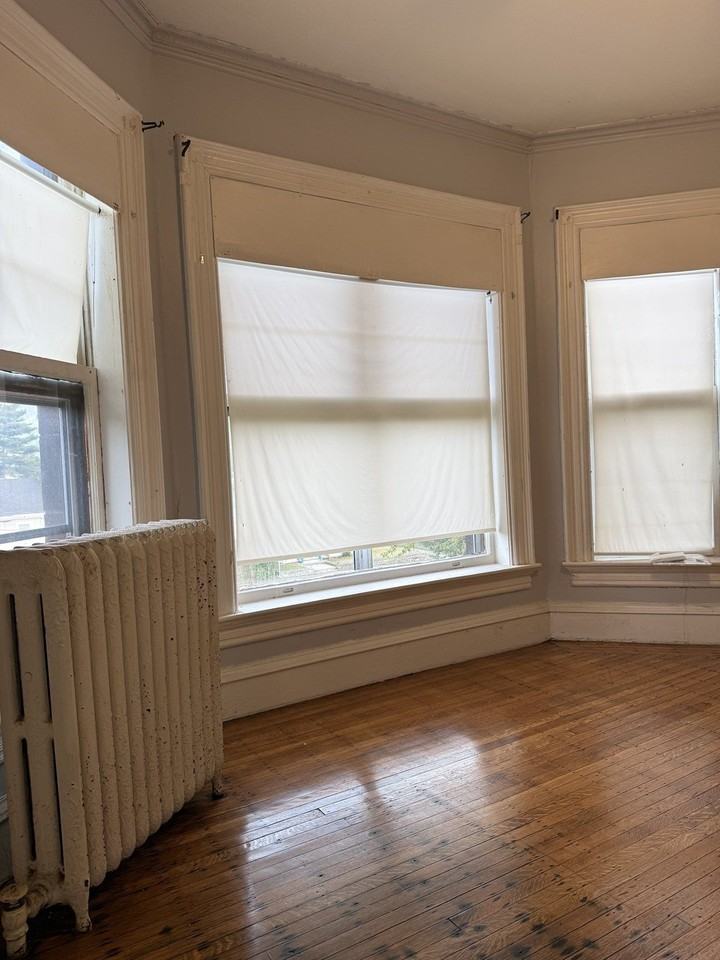 187 Brightman St #2W - Photo 2 of 5