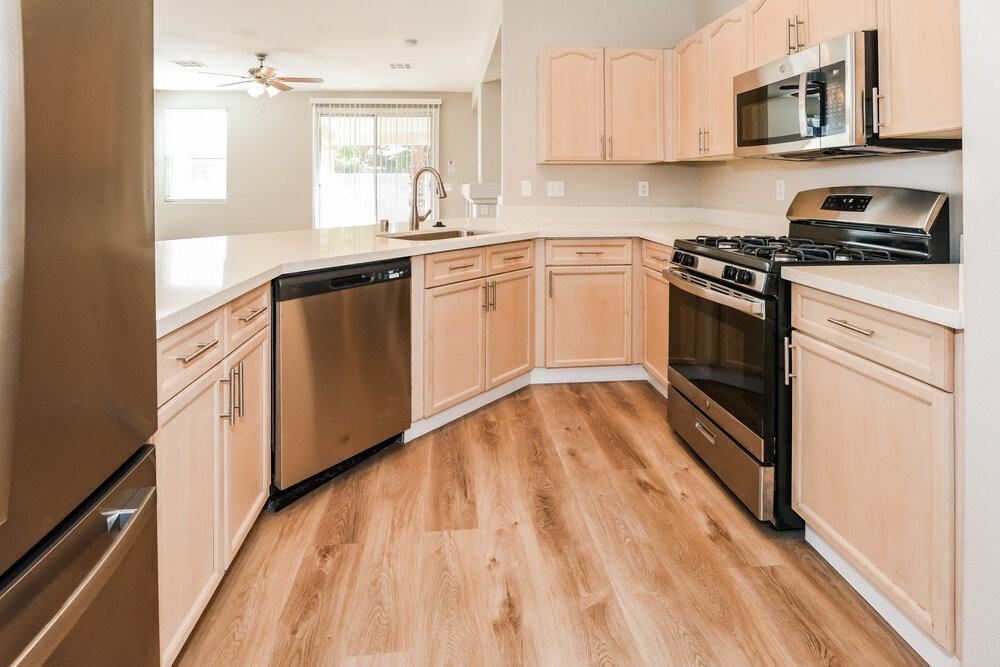 1175 Dana Maple Ct - Photo 6 of 16