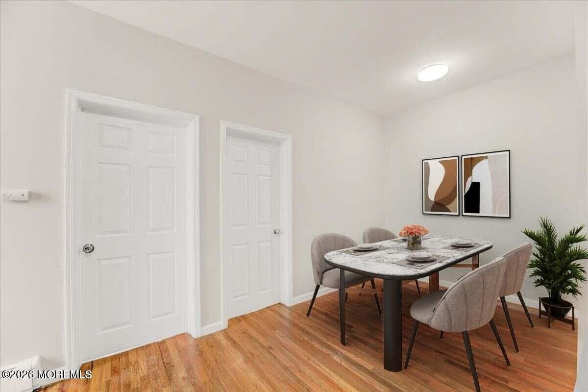 1202 13th St #302 - Photo 5 of 15