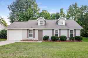 featured image of 4823 Farmview Dr