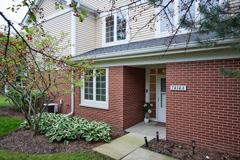 7414 N Lincoln Ave #A - Photo 1 of 1