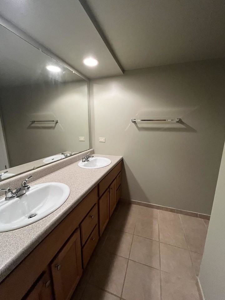 214 E Bailey Rd #B - Photo 5 of 14