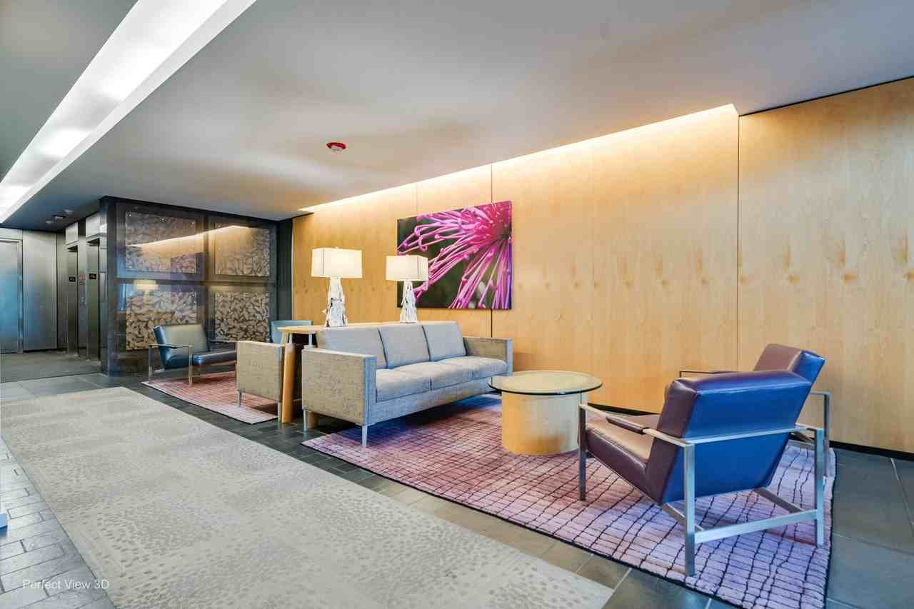 2020 N Lincoln Park W #12G - Photo 3 of 33