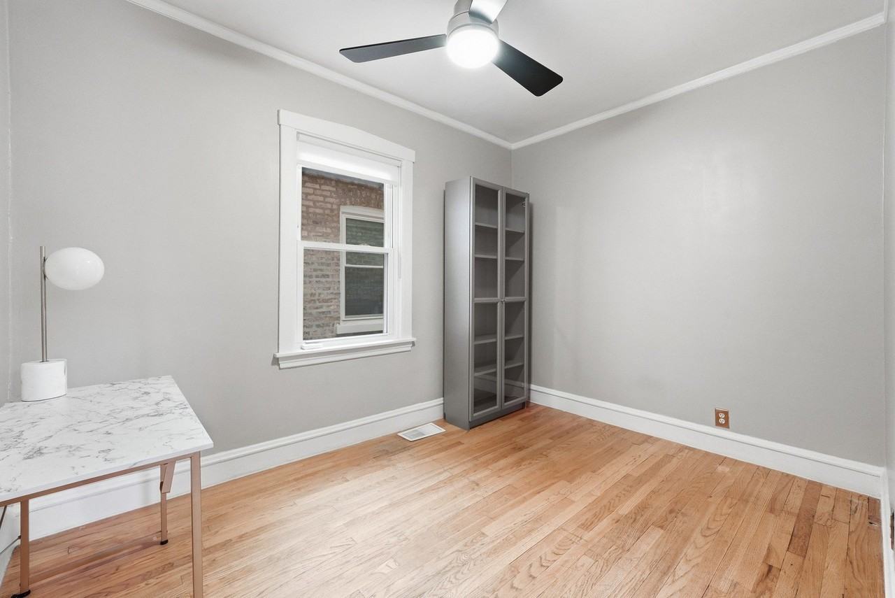 5455 N Lieb Ave - Photo 6 of 27