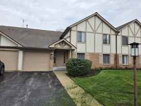 928 Surrey Dr #2B - Photo 1 of 1