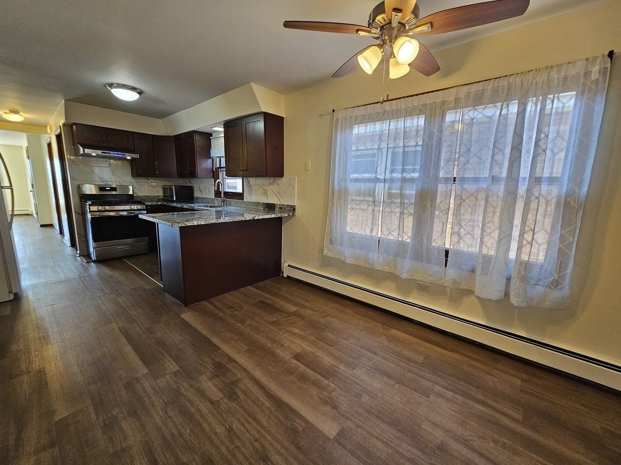 5968 S Archer Ave #2 - Photo 4 of 9