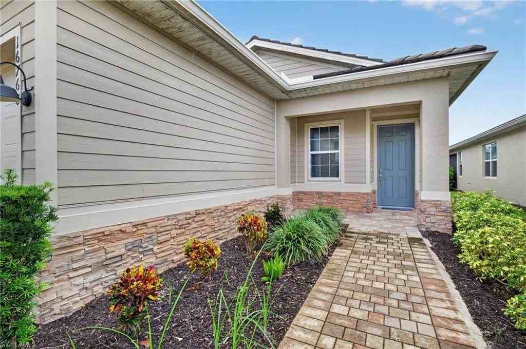16768 Seasons Coast Dr - Photo 2 of 23