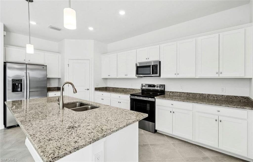 14942 Palamos Cir - Photo 3 of 9