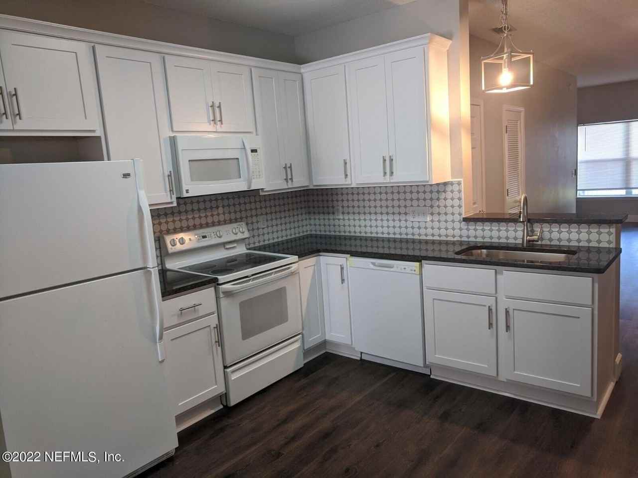 529 Southbranch Dr - Photo 3 of 12