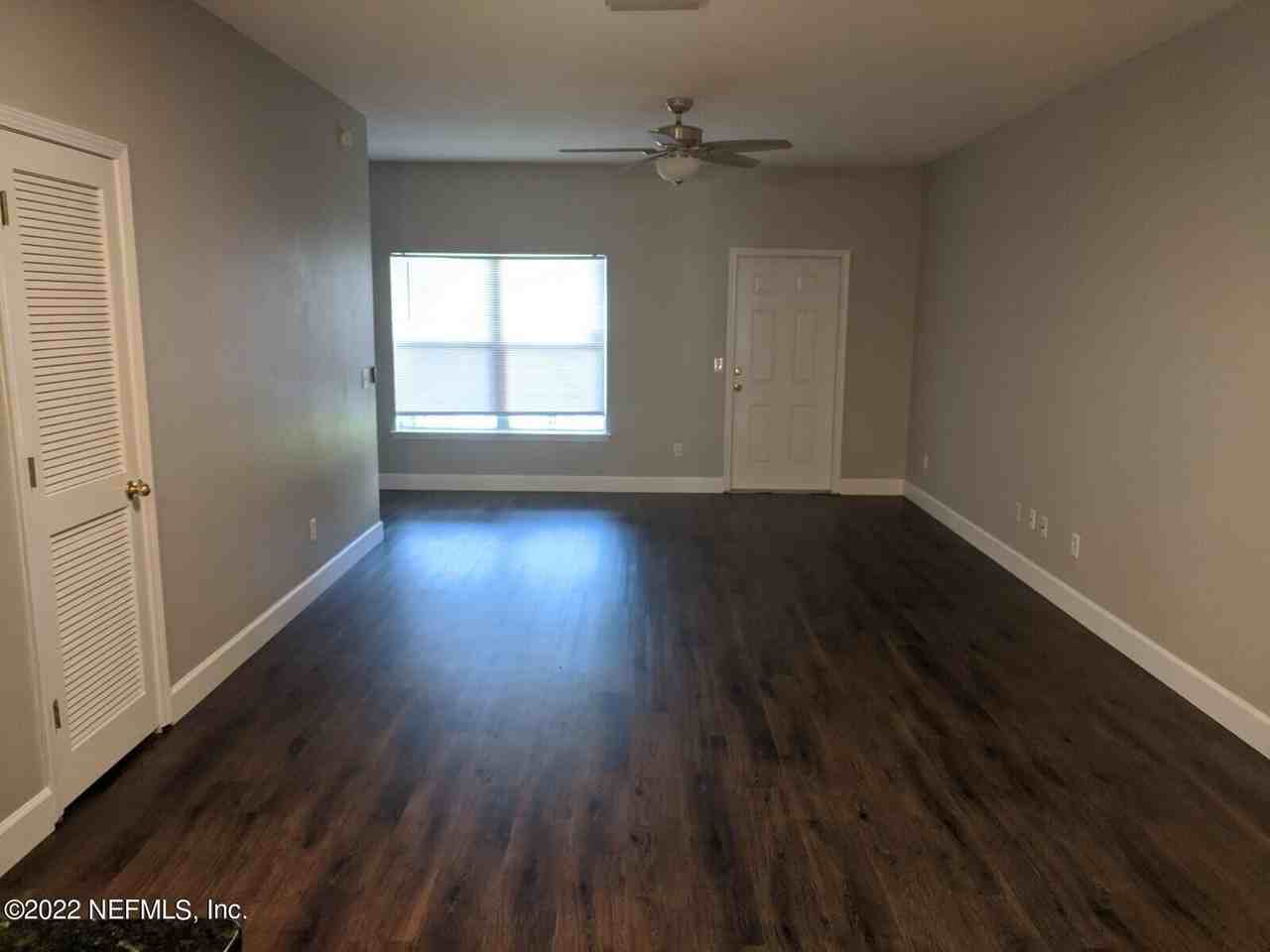 529 Southbranch Dr - Photo 5 of 12
