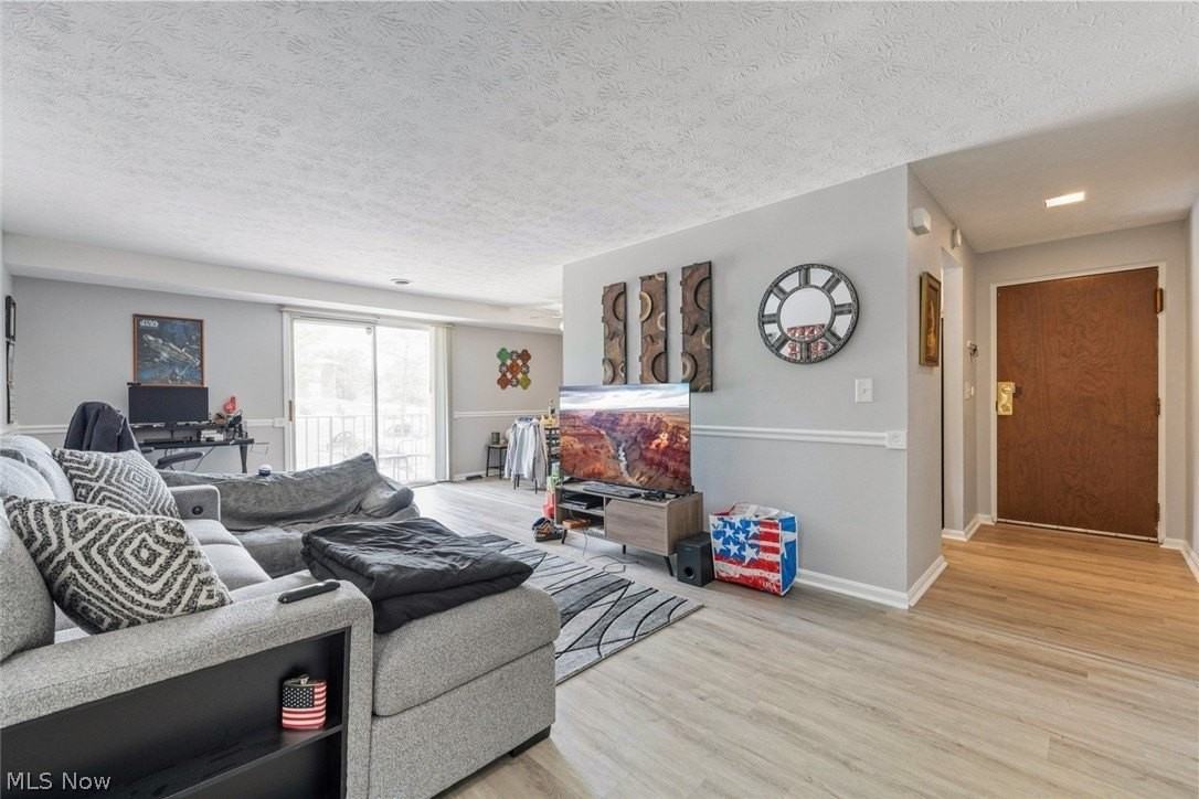 4383 Inner Circle Dr #B21 - Photo 4 of 18
