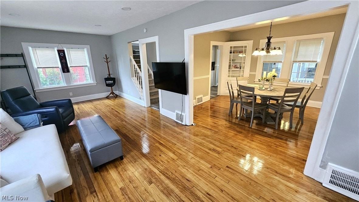 3576 Avalon Rd - Photo 4 of 23