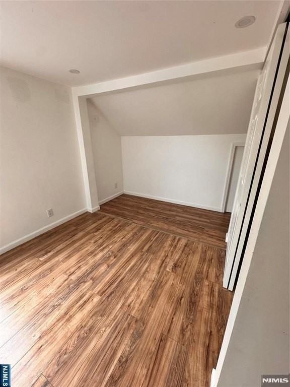 1028 E 22nd St #1026 - Photo 3 of 9