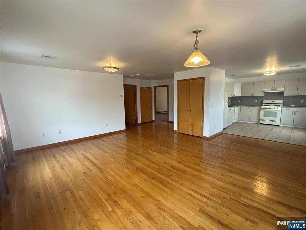 165 Morningside Ln #2 - Photo 2 of 12