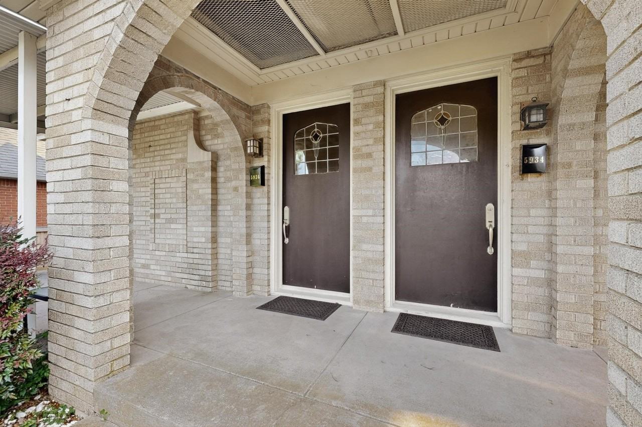 5934 Velasco Ave - Photo 3 of 23