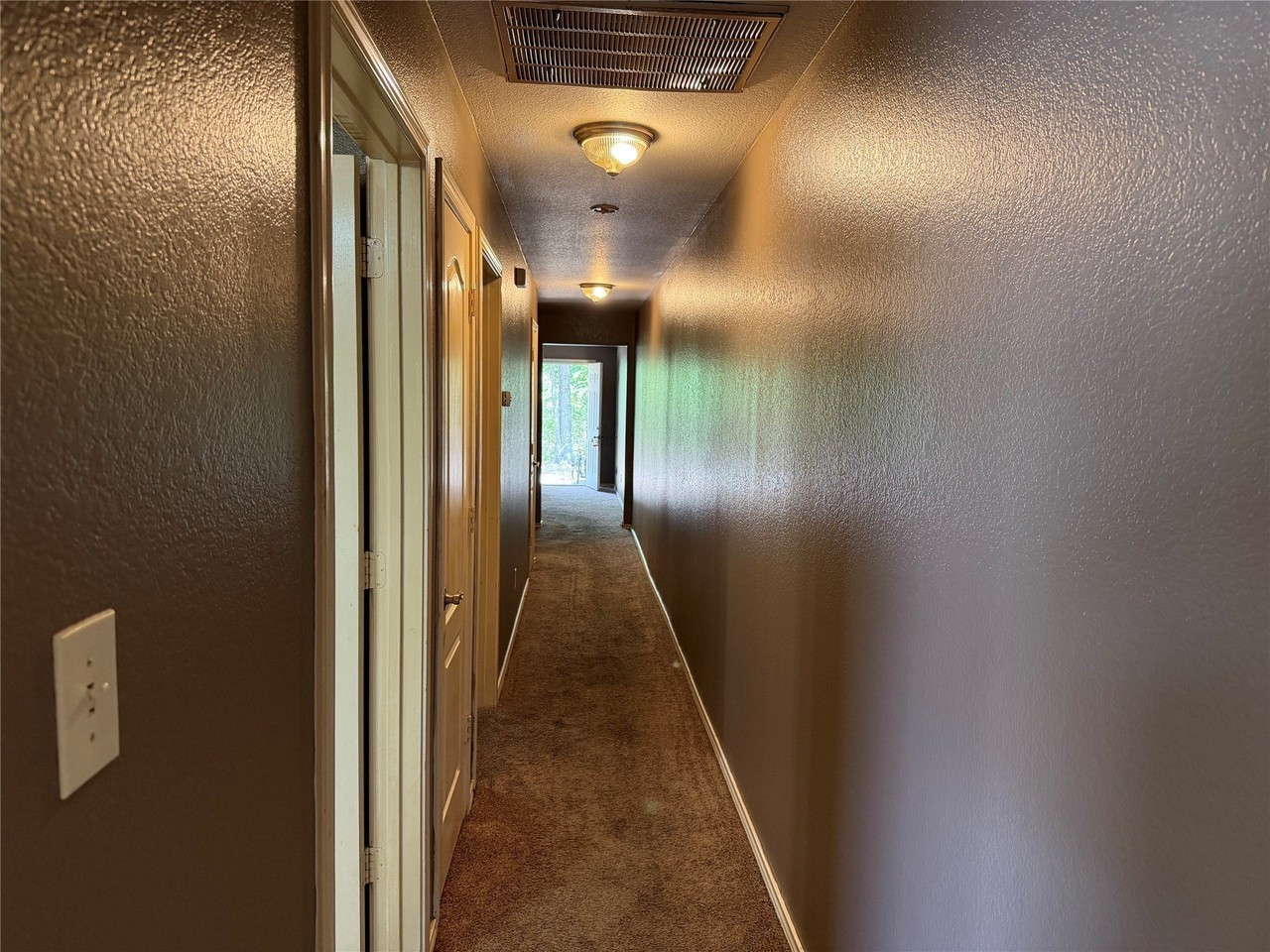 16341662 Kennedy St - Photo 6 of 6