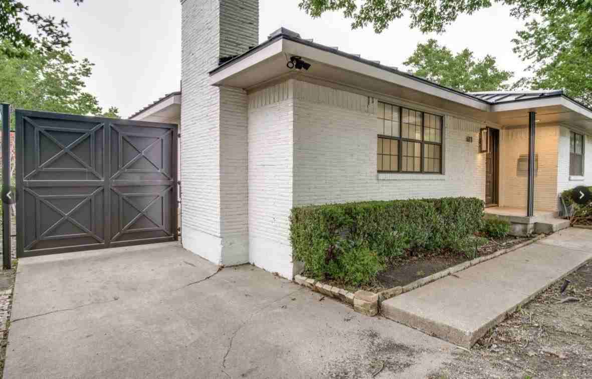 6811 Walnut Hill Ln - Photo 3 of 33