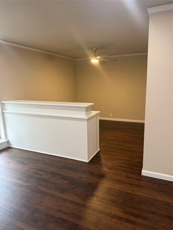 7254 Edgerton Dr - Photo 5 of 16