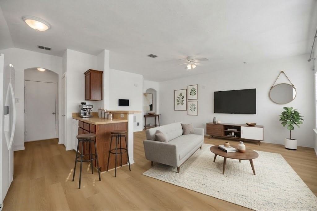 2721 Carten St - Photo 7 of 36