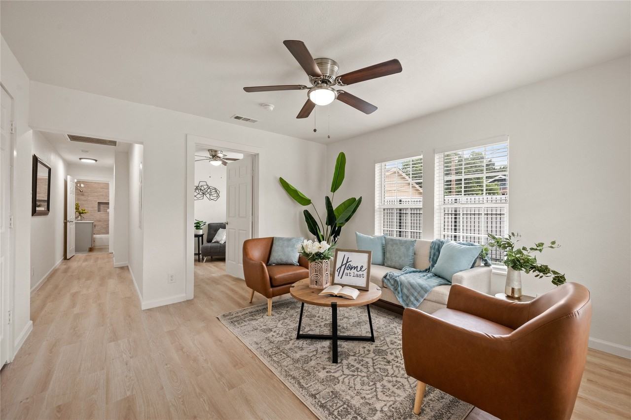 1817 W Brooklyn Ave - Photo 4 of 13