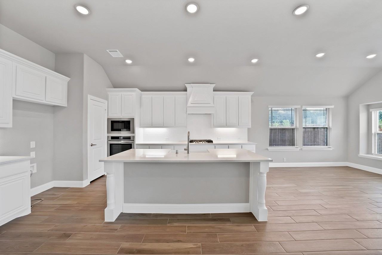 111 Kingfisher Ln - Photo 5 of 30