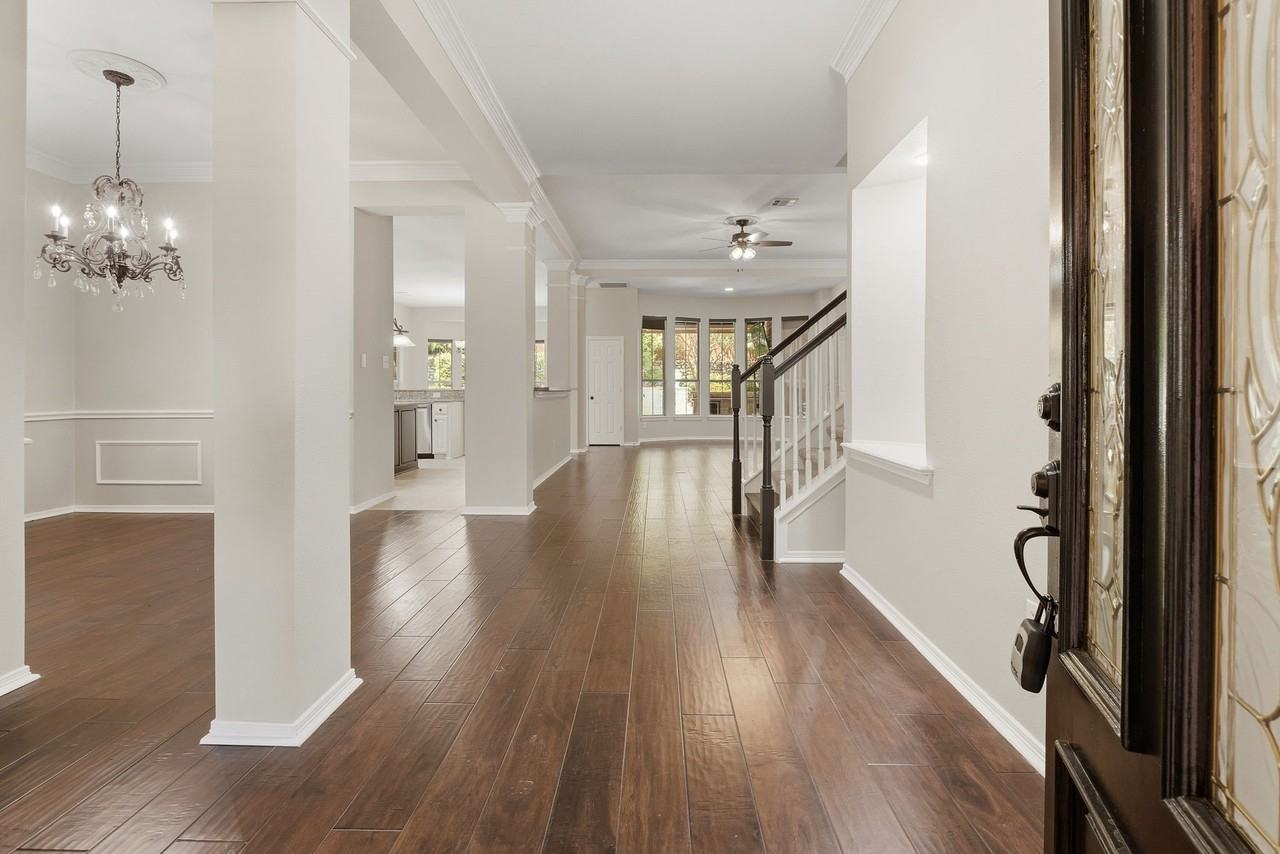 708 Hackberry Ridge Dr - Photo 4 of 39