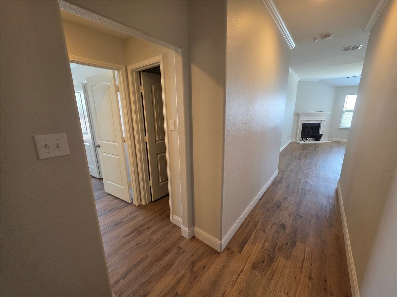 12213 Big Rock Dr - Photo 4 of 36