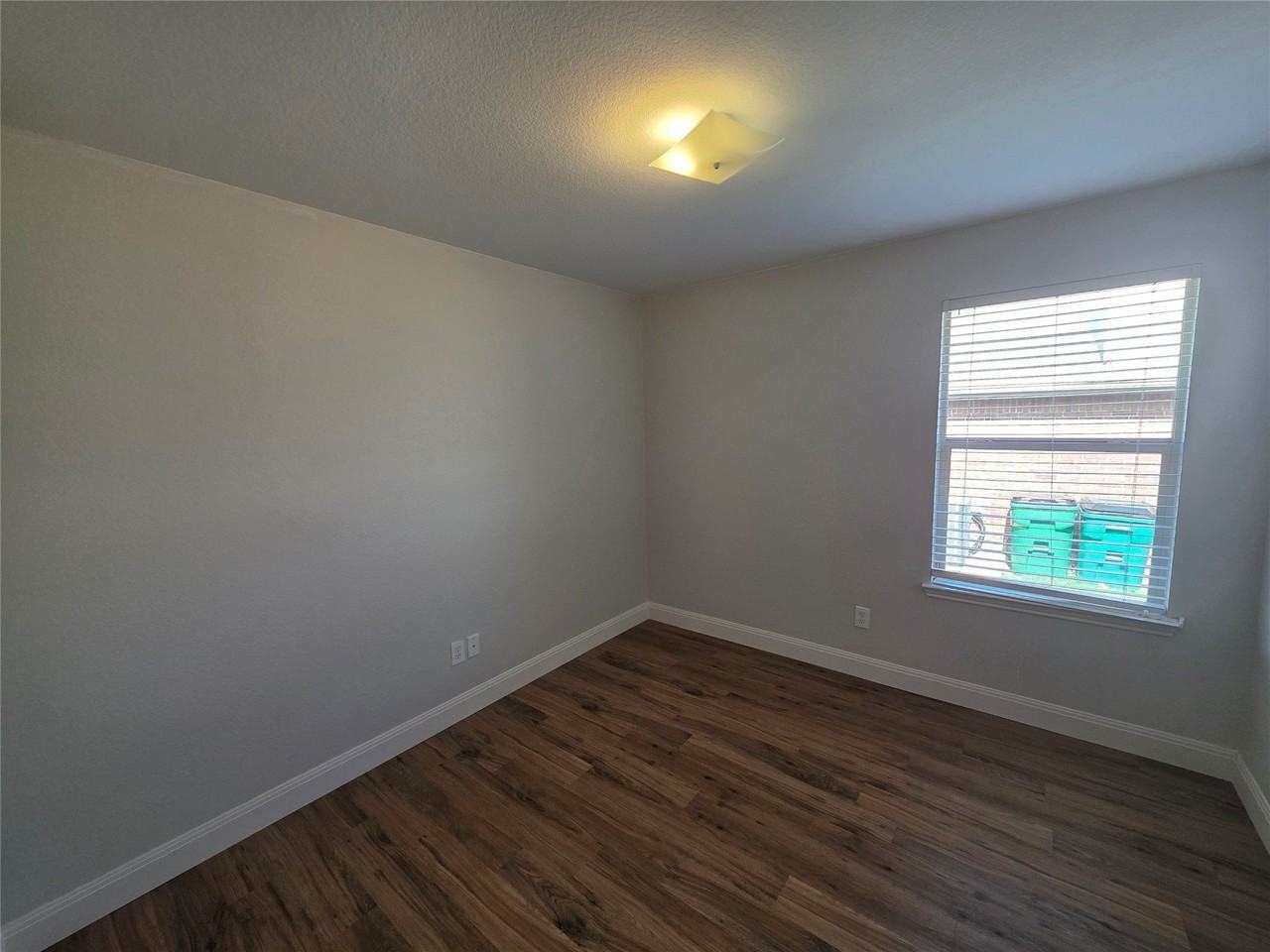 12213 Big Rock Dr - Photo 6 of 36