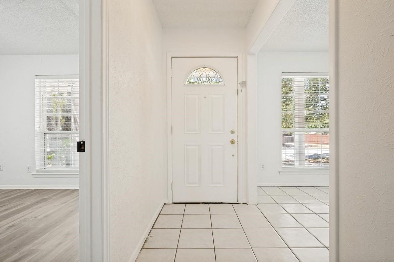 2517 Tanglewood Dr - Photo 6 of 25