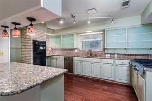 1608 Freeman Ct - Photo 5 of 28