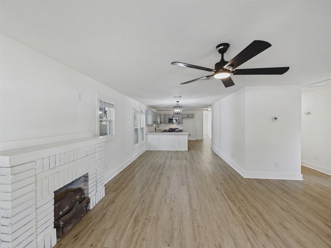 1026 Cedar Hill Ave - Photo 4 of 25