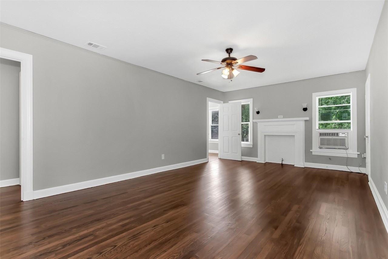 5705 Ross Ave - Photo 6 of 35