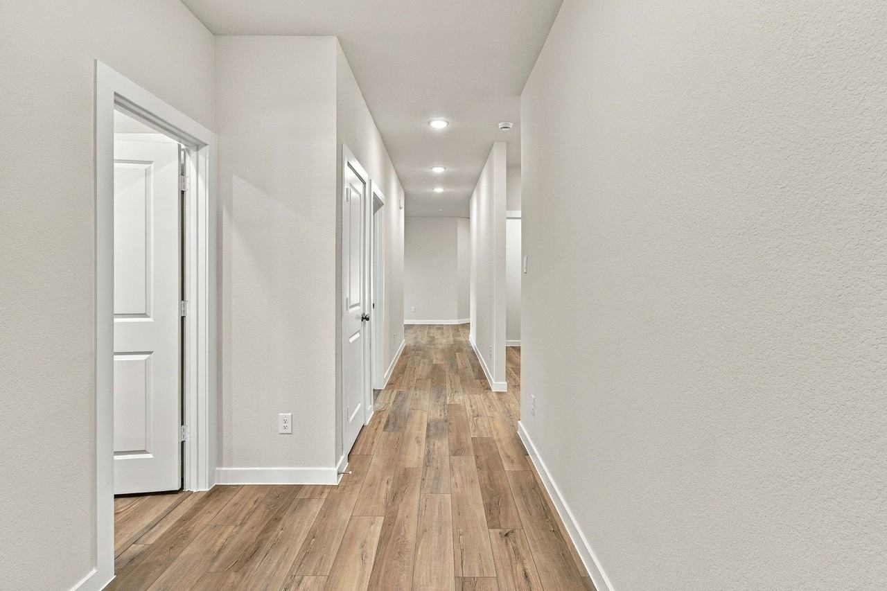 356 Sun Harvest Dr - Photo 4 of 30