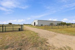 8667 S Collinsville Fwy - Photo 1 of 1