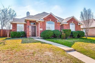 10121 Cambridge Dr - Photo 1 of 1