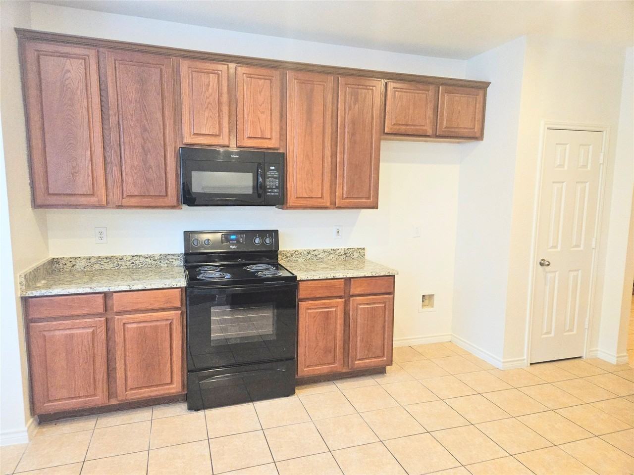 4260 Sweet Clover Ln - Photo 7 of 26