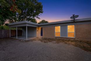 6814 Trail Lake Dr #B - Photo 1 of 1