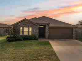 featured image of 422 Stoneridge Dr