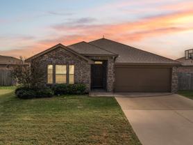 422 Stoneridge Dr - Photo 1 of 1
