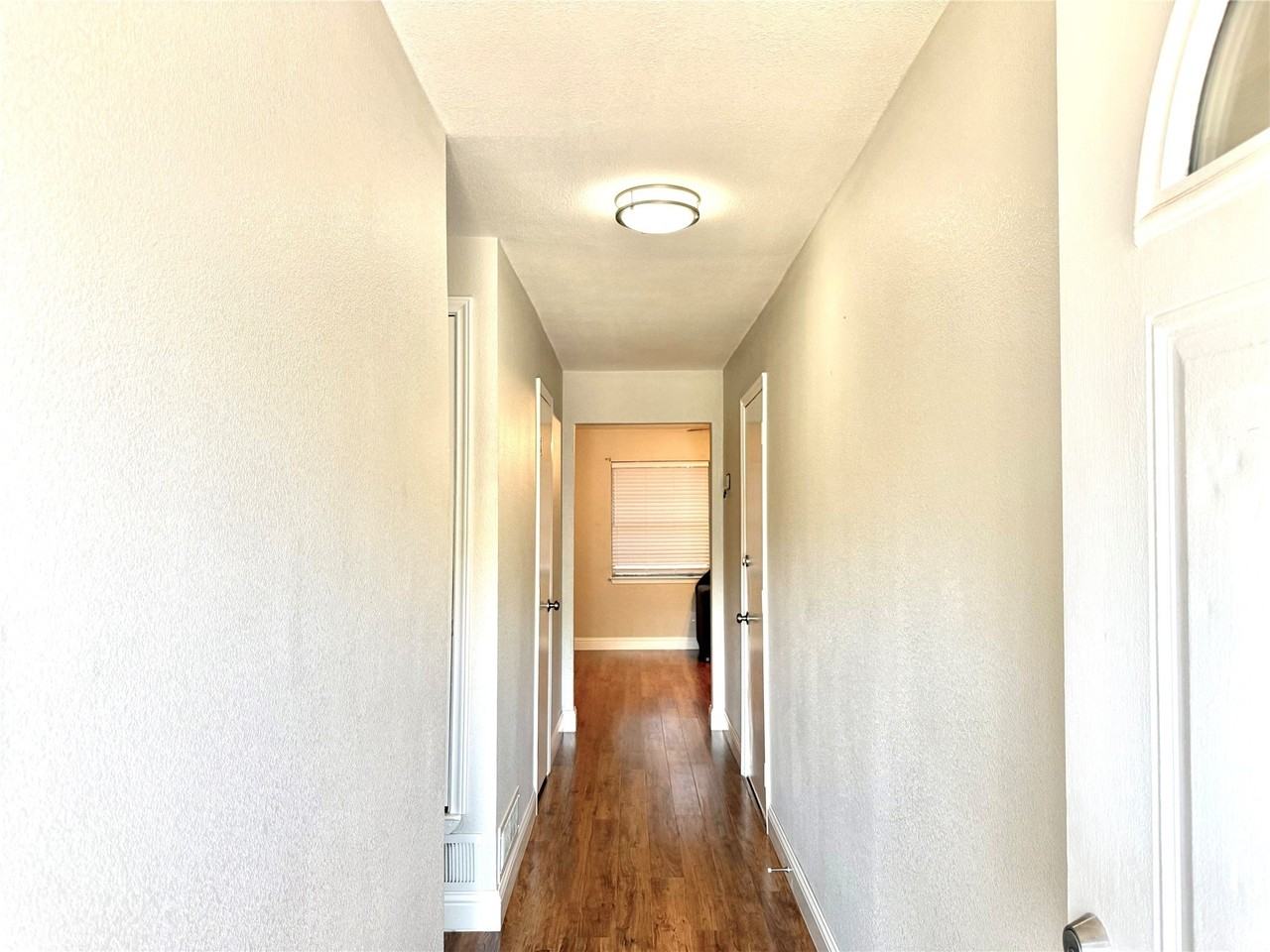 8216 Richard St - Photo 2 of 13
