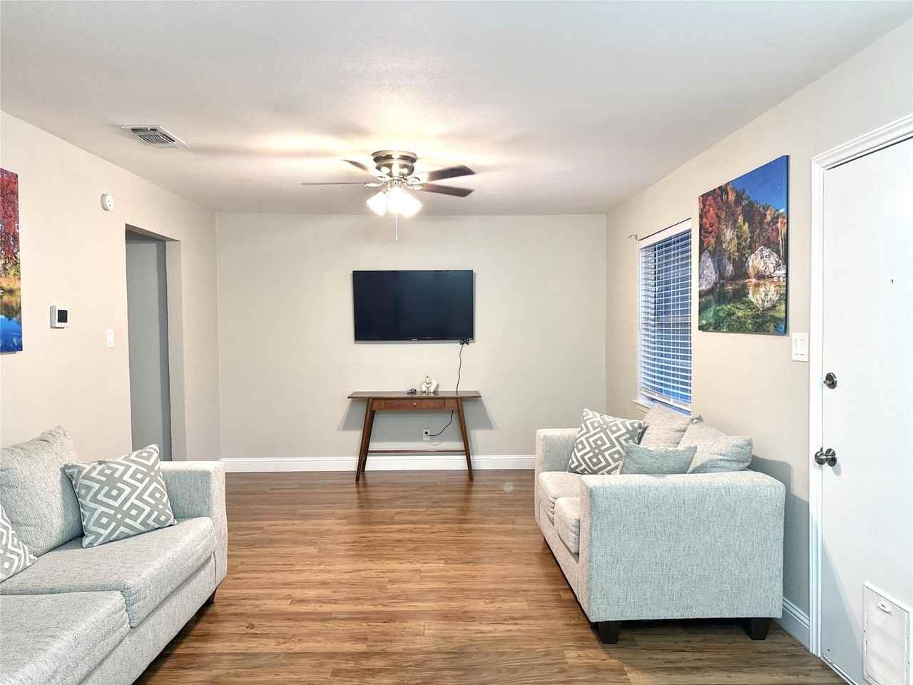 8216 Richard St - Photo 3 of 13