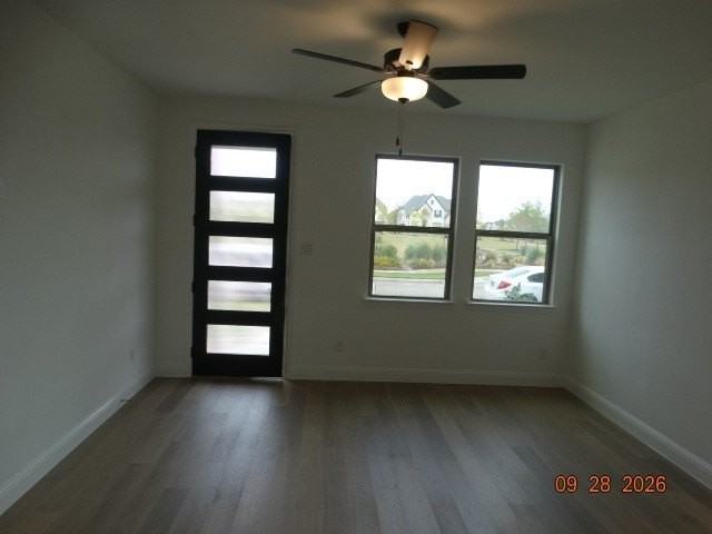 3308 Winecup Rd - Photo 3 of 26