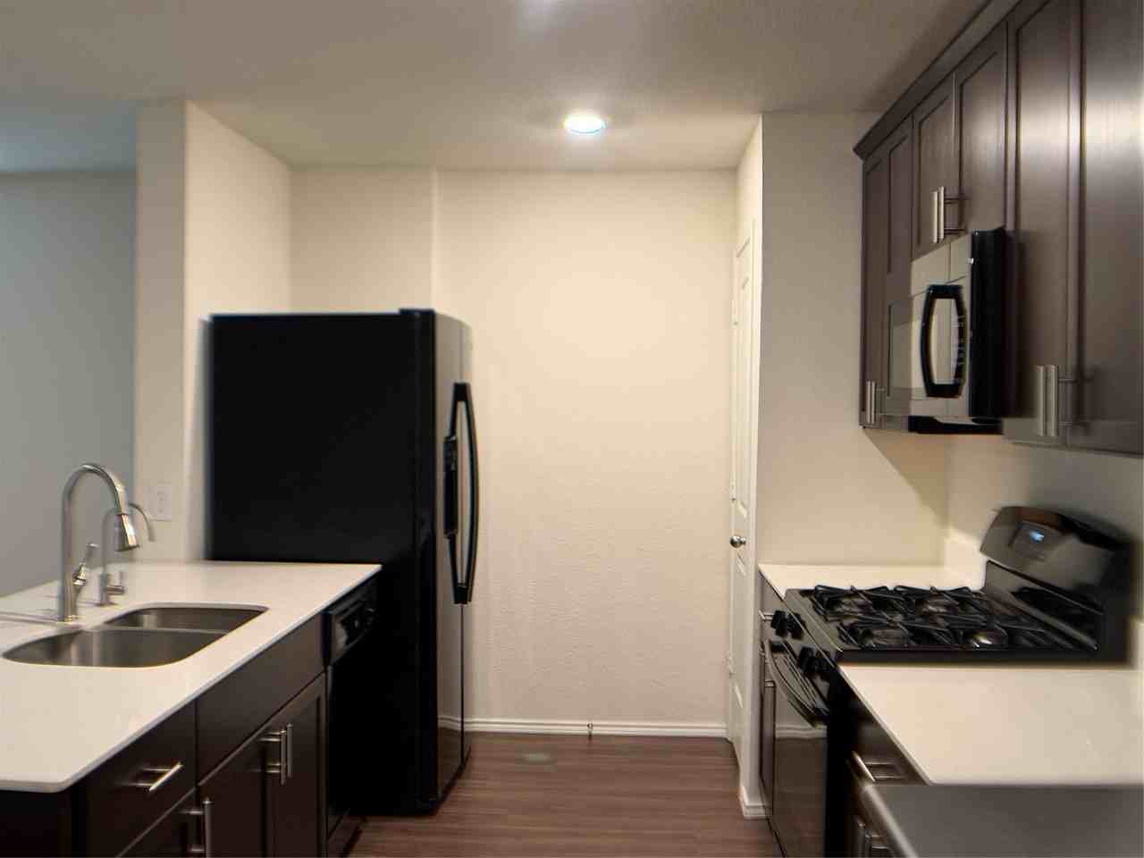 240 Westpark Dr - Photo 5 of 9