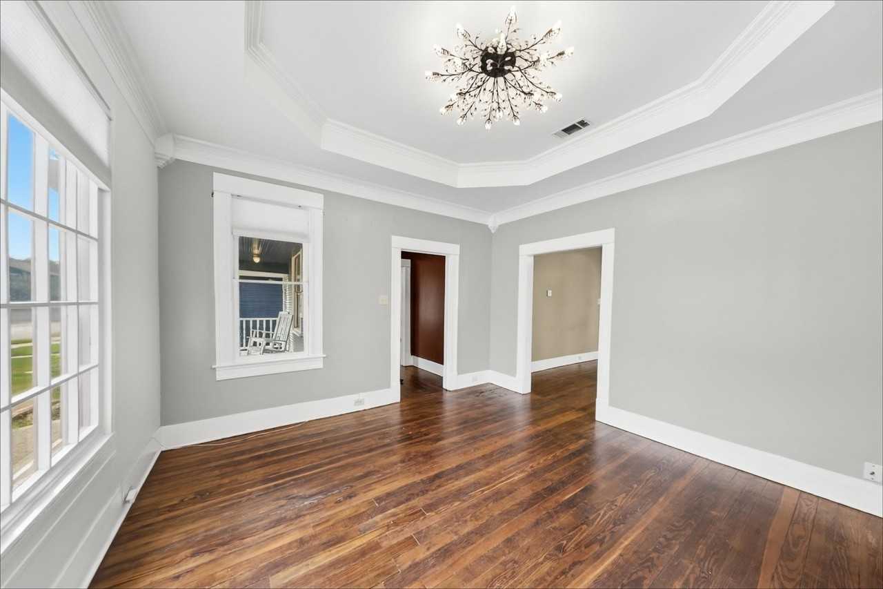 1816 Washington Ave - Photo 6 of 26