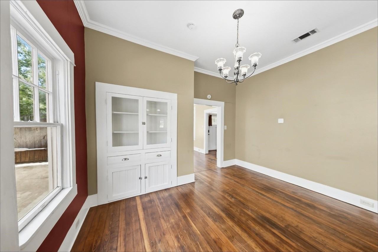 1816 Washington Ave - Photo 7 of 26