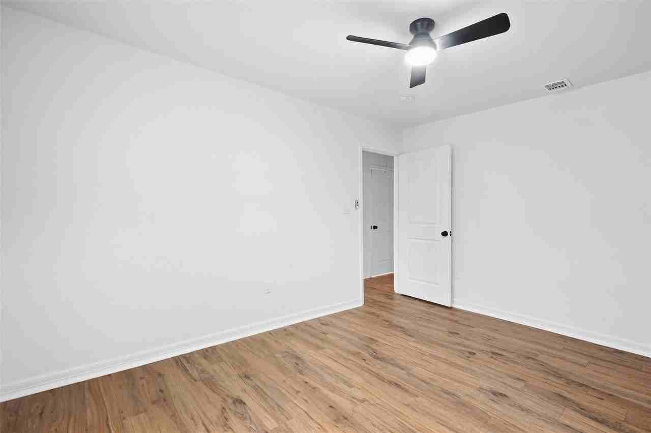 920 E Chaffin St - Photo 7 of 22