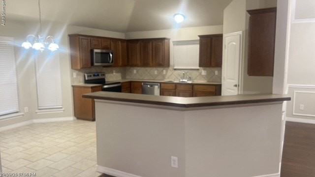 109 Atlantic Ave - Photo 5 of 22